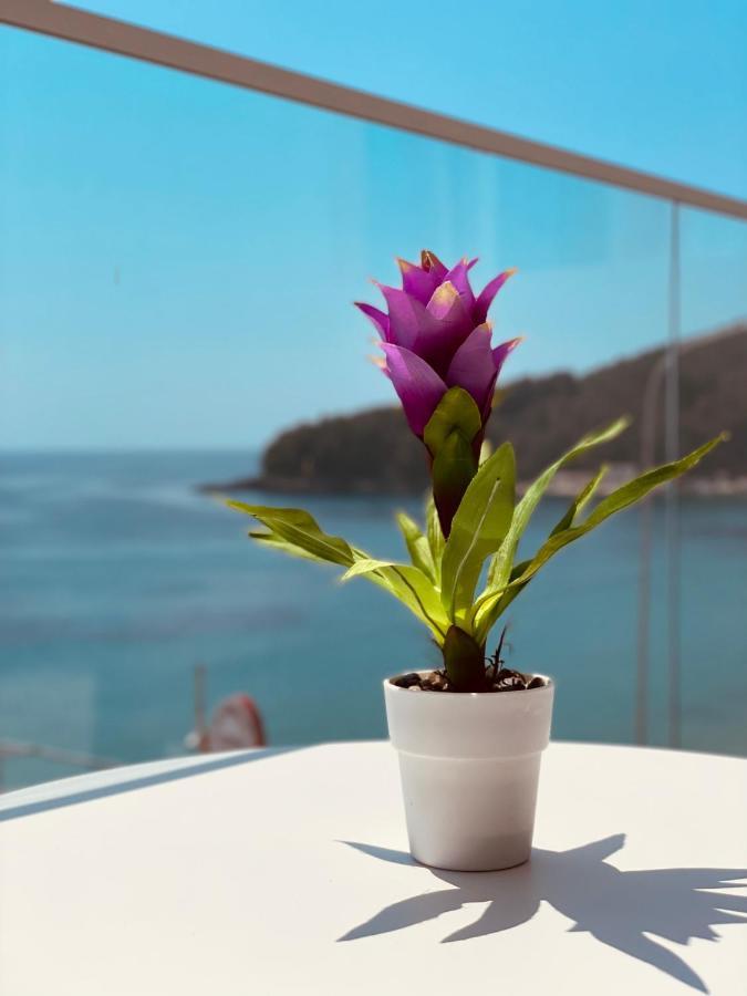 Bed and Breakfast Ionian Terrace Himare Esterno foto