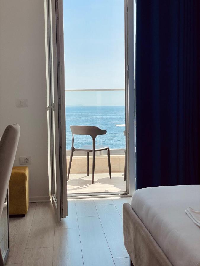Bed and Breakfast Ionian Terrace Himare Esterno foto
