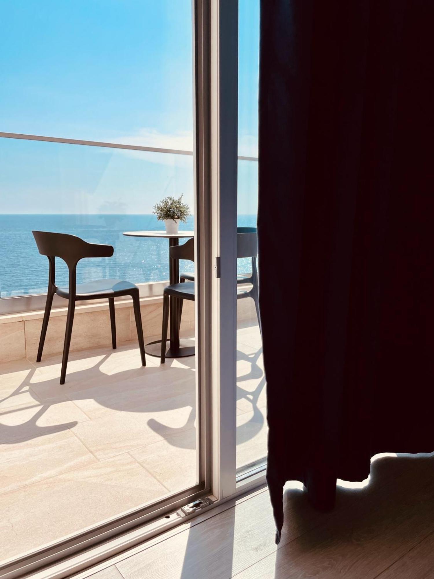 Bed and Breakfast Ionian Terrace Himare Esterno foto